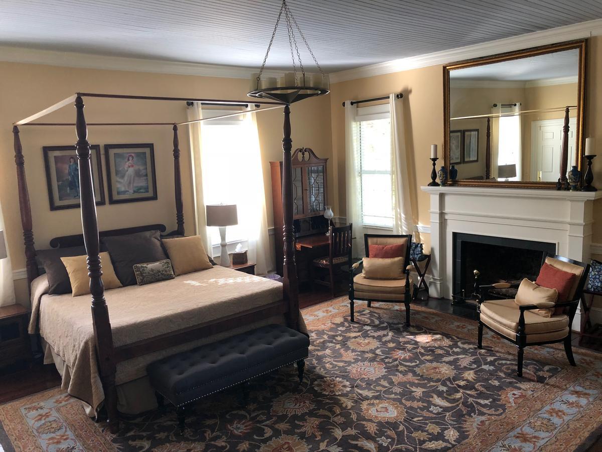The Elizabethtown Inn Εξωτερικό φωτογραφία