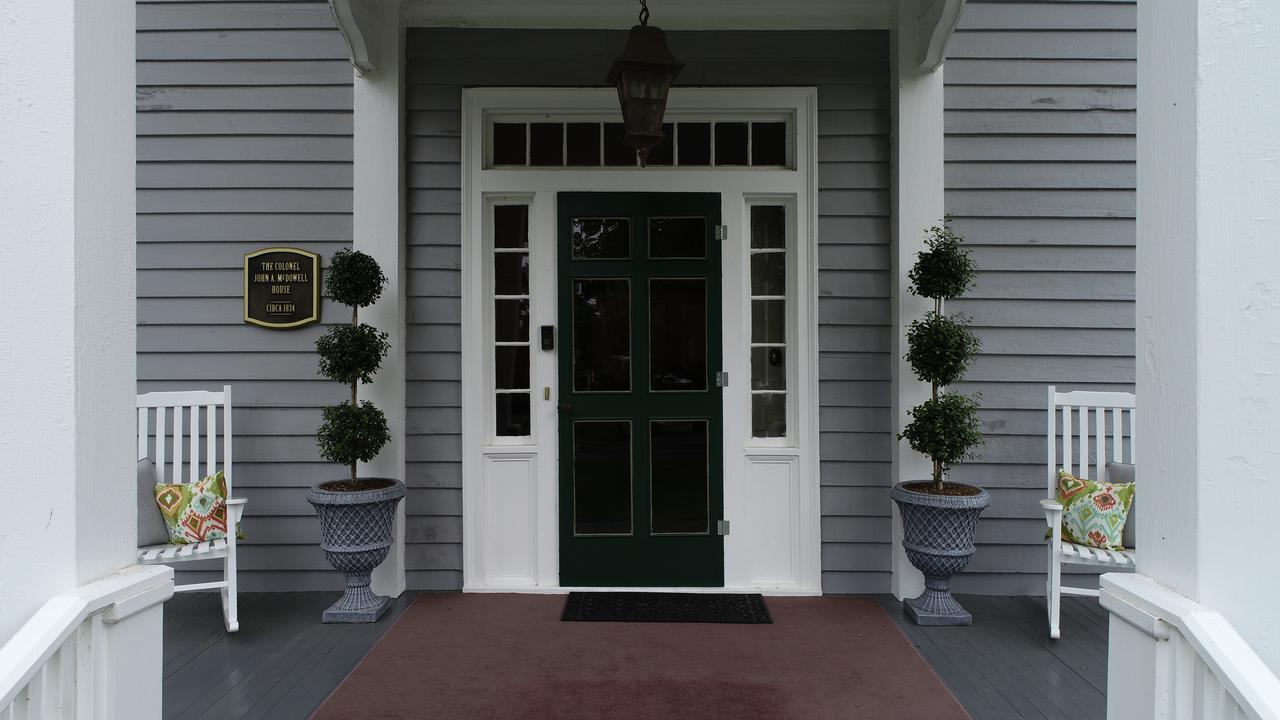 The Elizabethtown Inn Εξωτερικό φωτογραφία