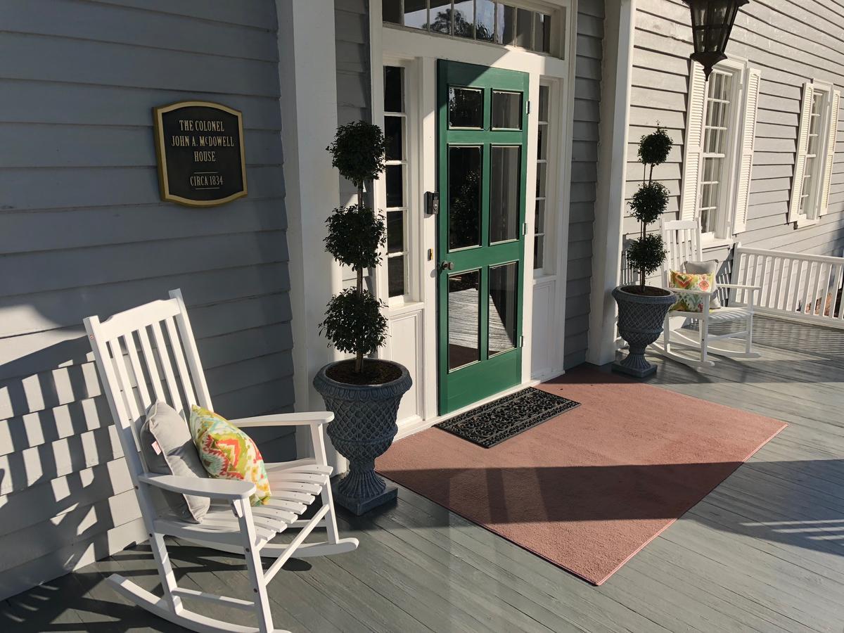 The Elizabethtown Inn Εξωτερικό φωτογραφία