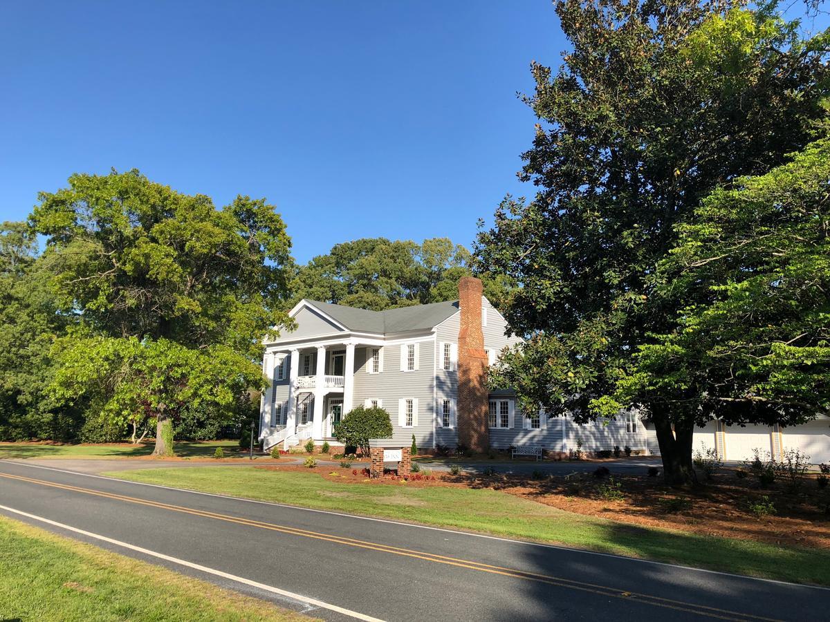 The Elizabethtown Inn Εξωτερικό φωτογραφία