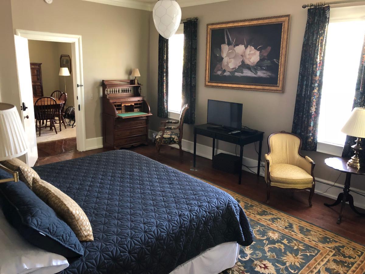 The Elizabethtown Inn Εξωτερικό φωτογραφία