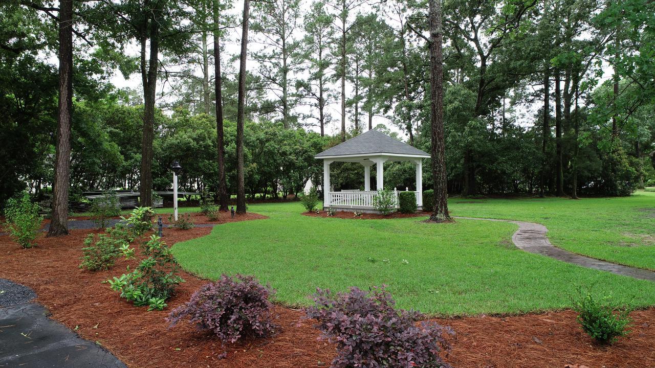 The Elizabethtown Inn Εξωτερικό φωτογραφία